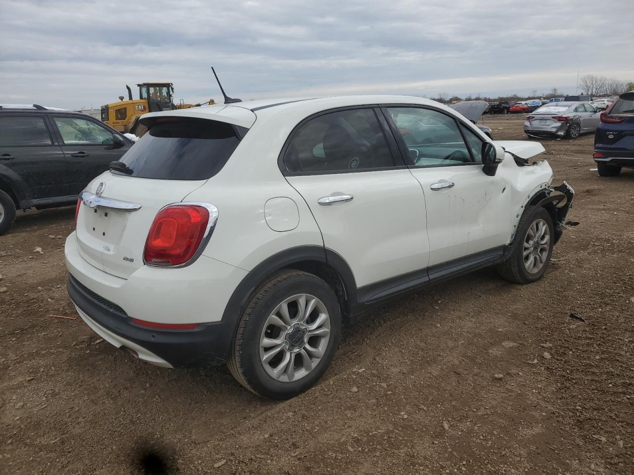 2016 Fiat 500X Easy - Image 3