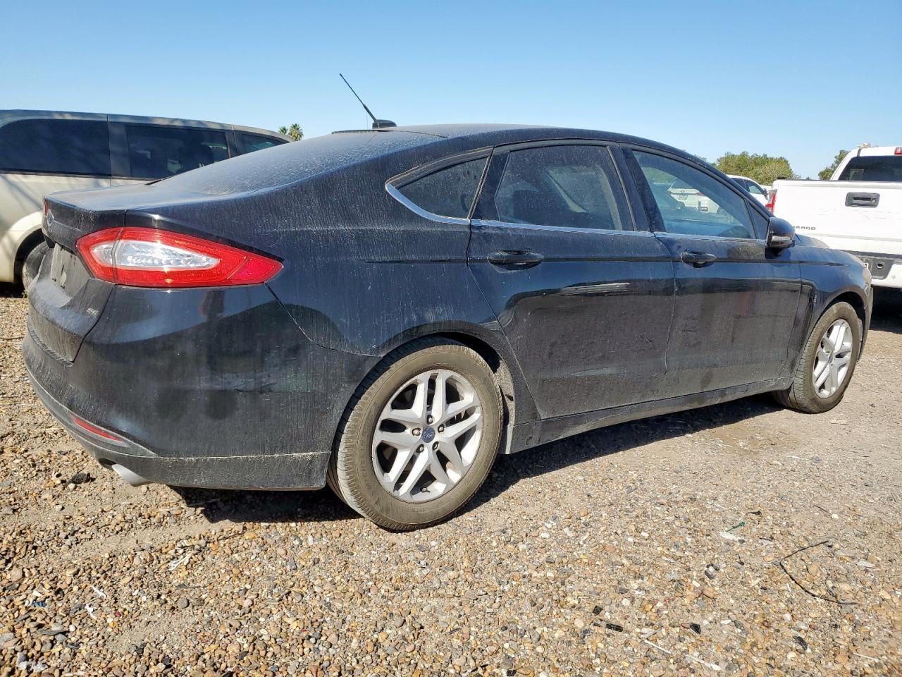 2016 Ford Fusion Se - Фото 3