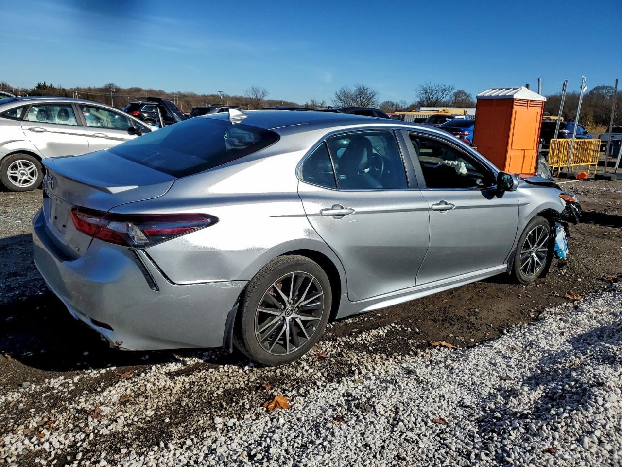 2024 Toyota Camry Se Night Shade - Image 3