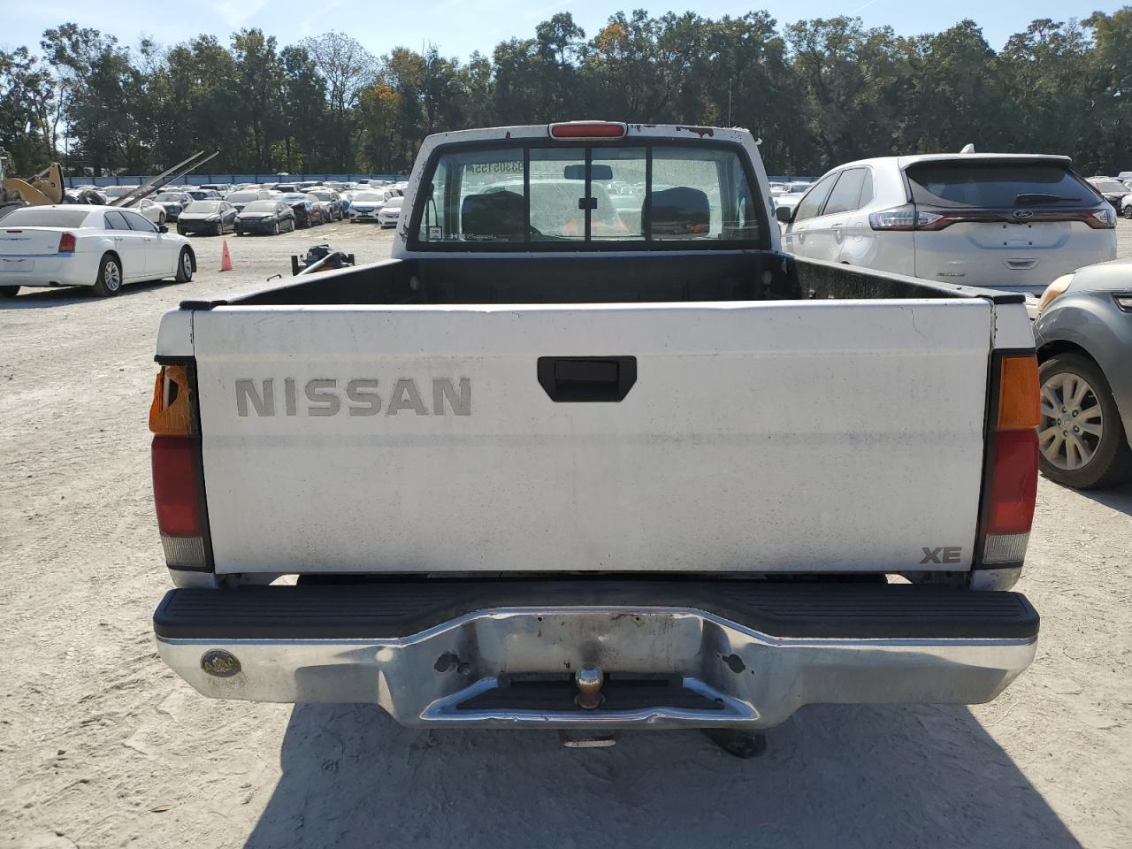 1994 Nissan Truck Base - Фото 6