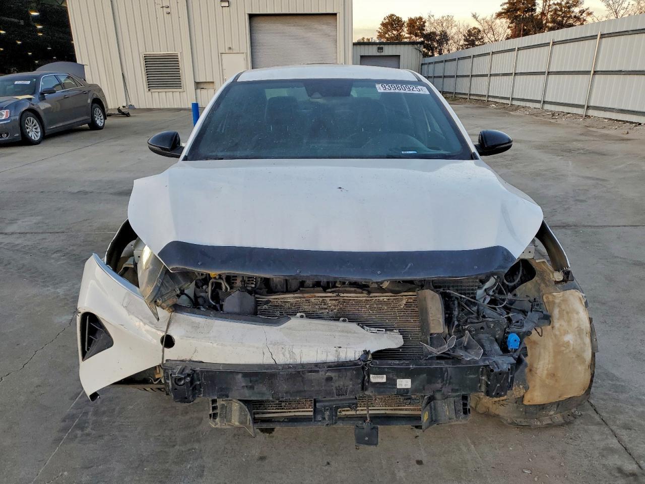 2024 Kia Forte Gt Line - Image 5