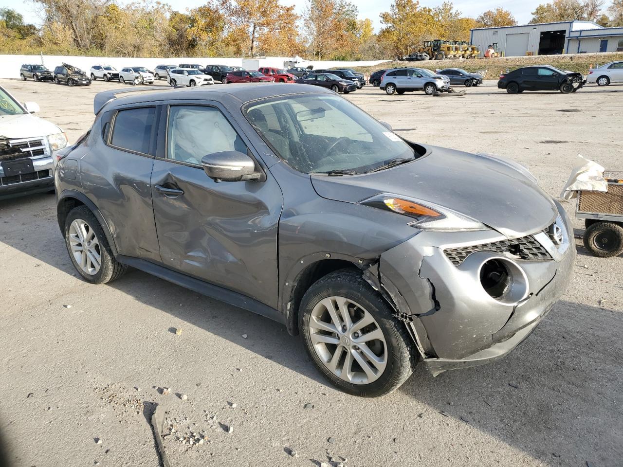 2015 Nissan Juke S - Фото 4