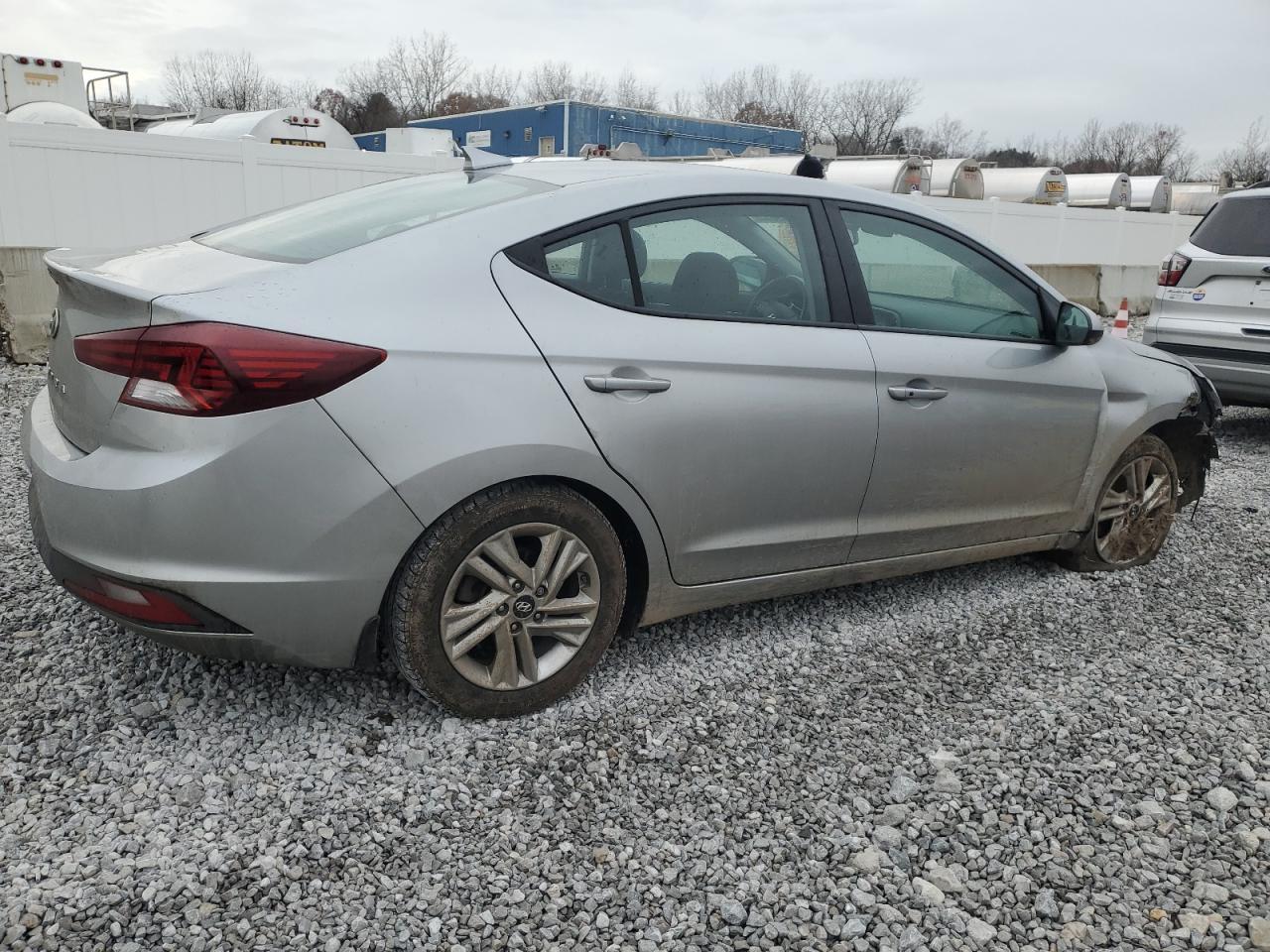 2020 Hyundai Elantra Sel - Фото 3