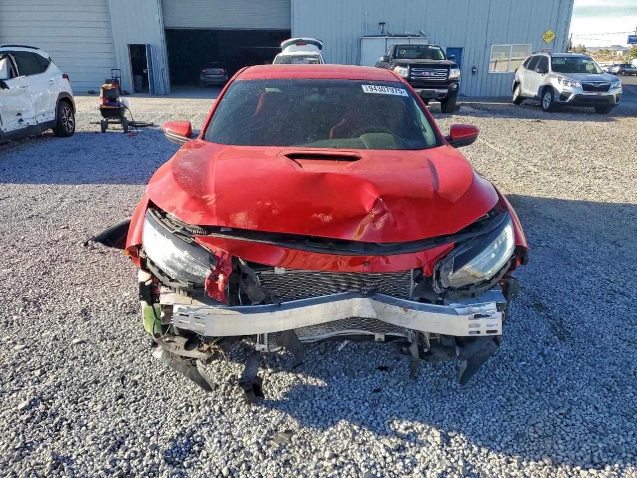 2019 Honda Civic Type-R Touring - Image 5