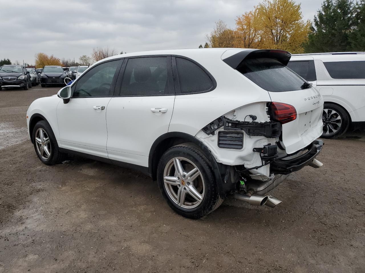 2016 Porsche Cayenne S - Фото 2