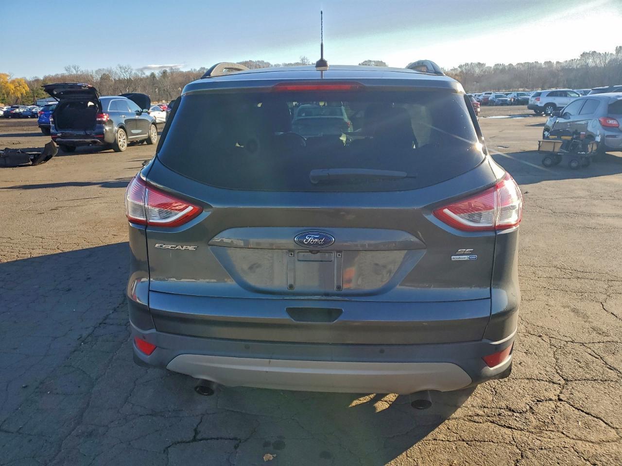2016 Ford Escape Se - Image 6