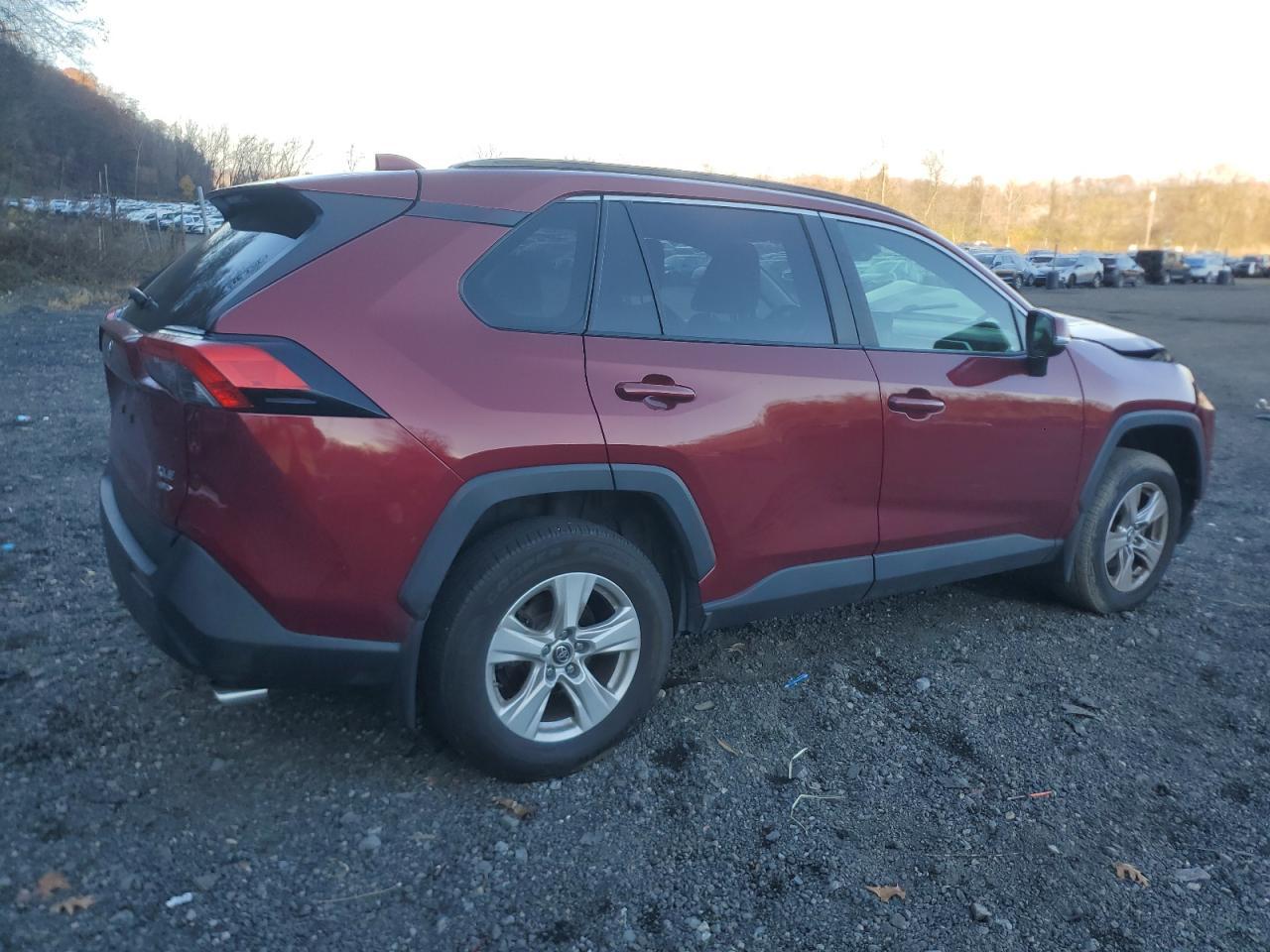 2019 Toyota Rav4 Xle - Фото 3
