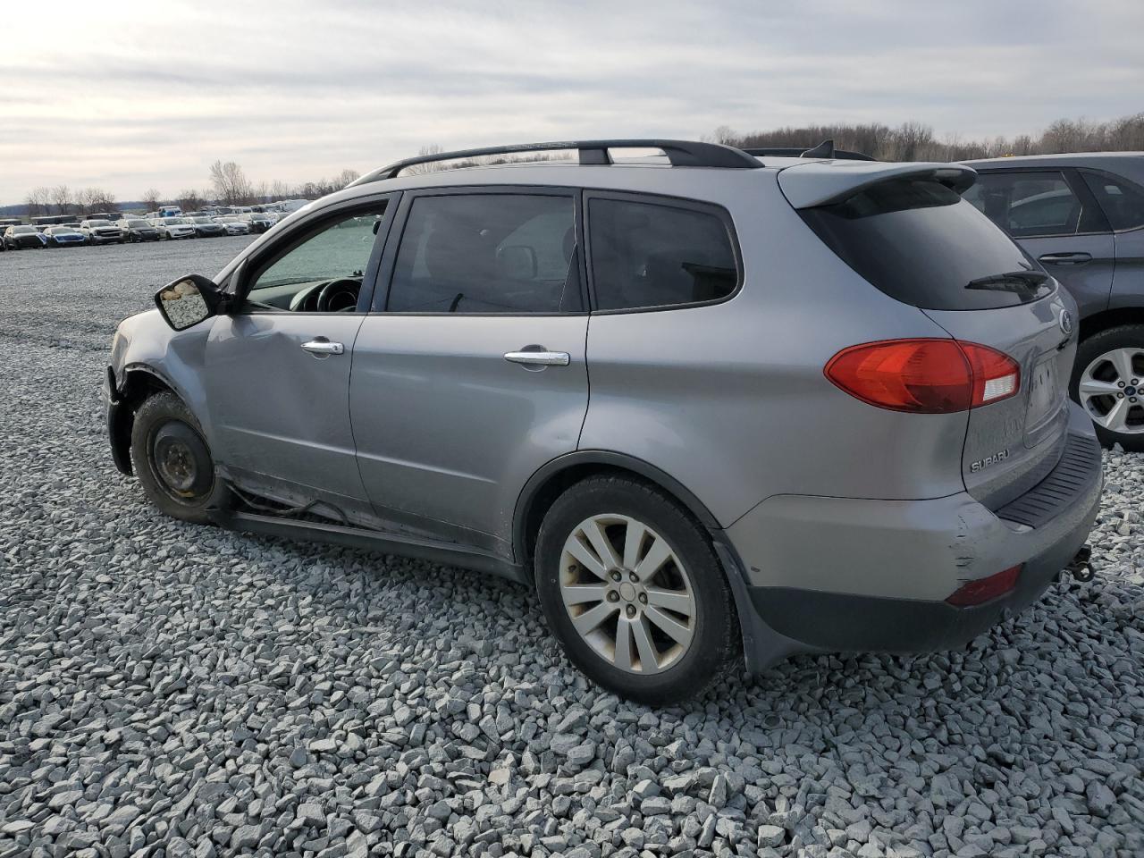 2008 Subaru Tribeca Limited - Image 2