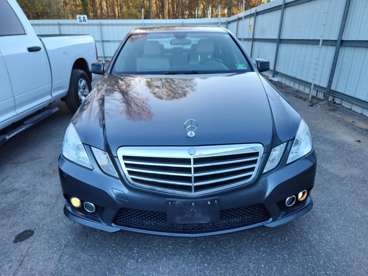 2010 Mercedes-Benz E 350 4Matic - Фото 5