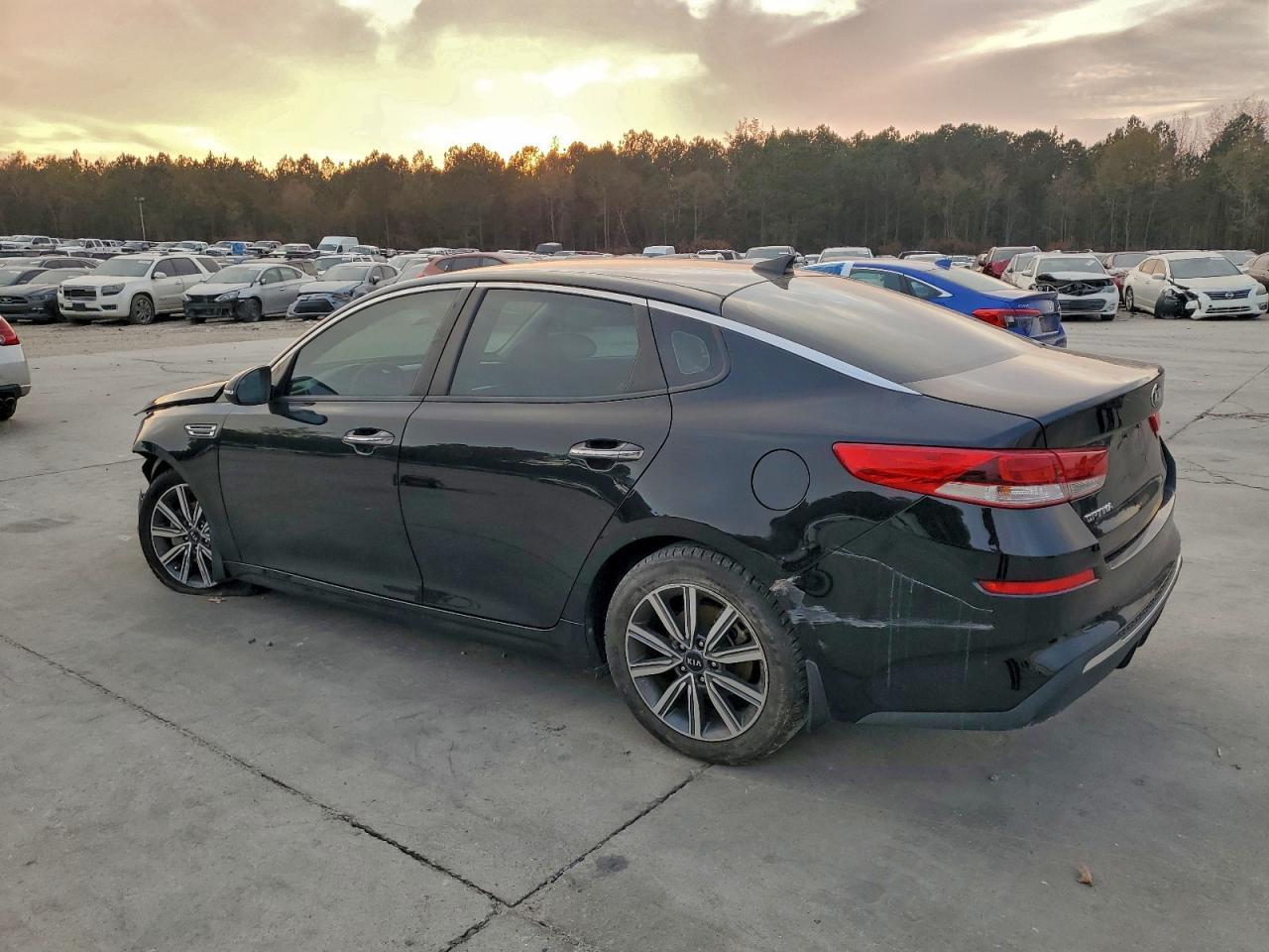 2019 Kia Optima Lx - Фото 2