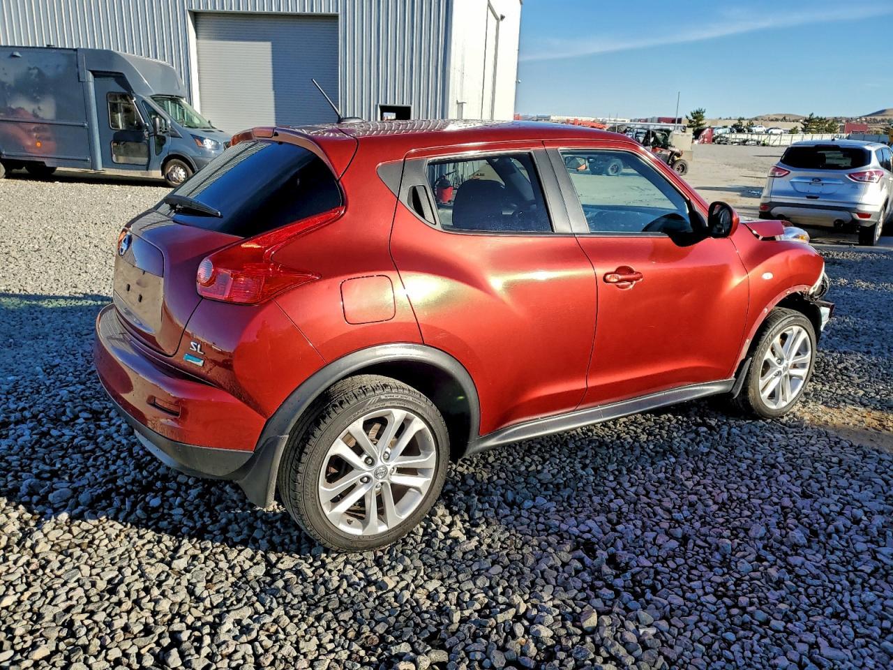 2013 Nissan Juke S - Image 3
