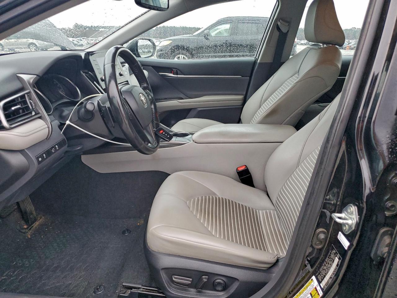 2022 Toyota Camry Se - Фото 7