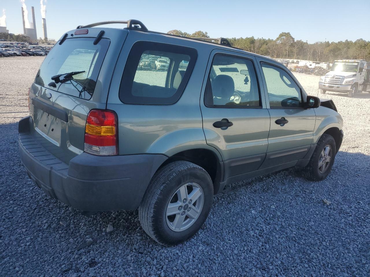 2005 Ford Escape Xls - Фото 3