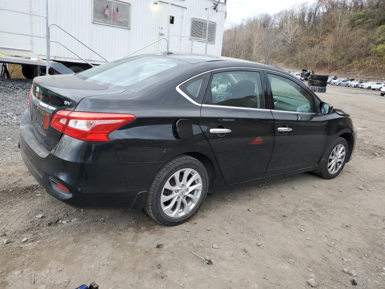 2018 Nissan Sentra S - Фото 3