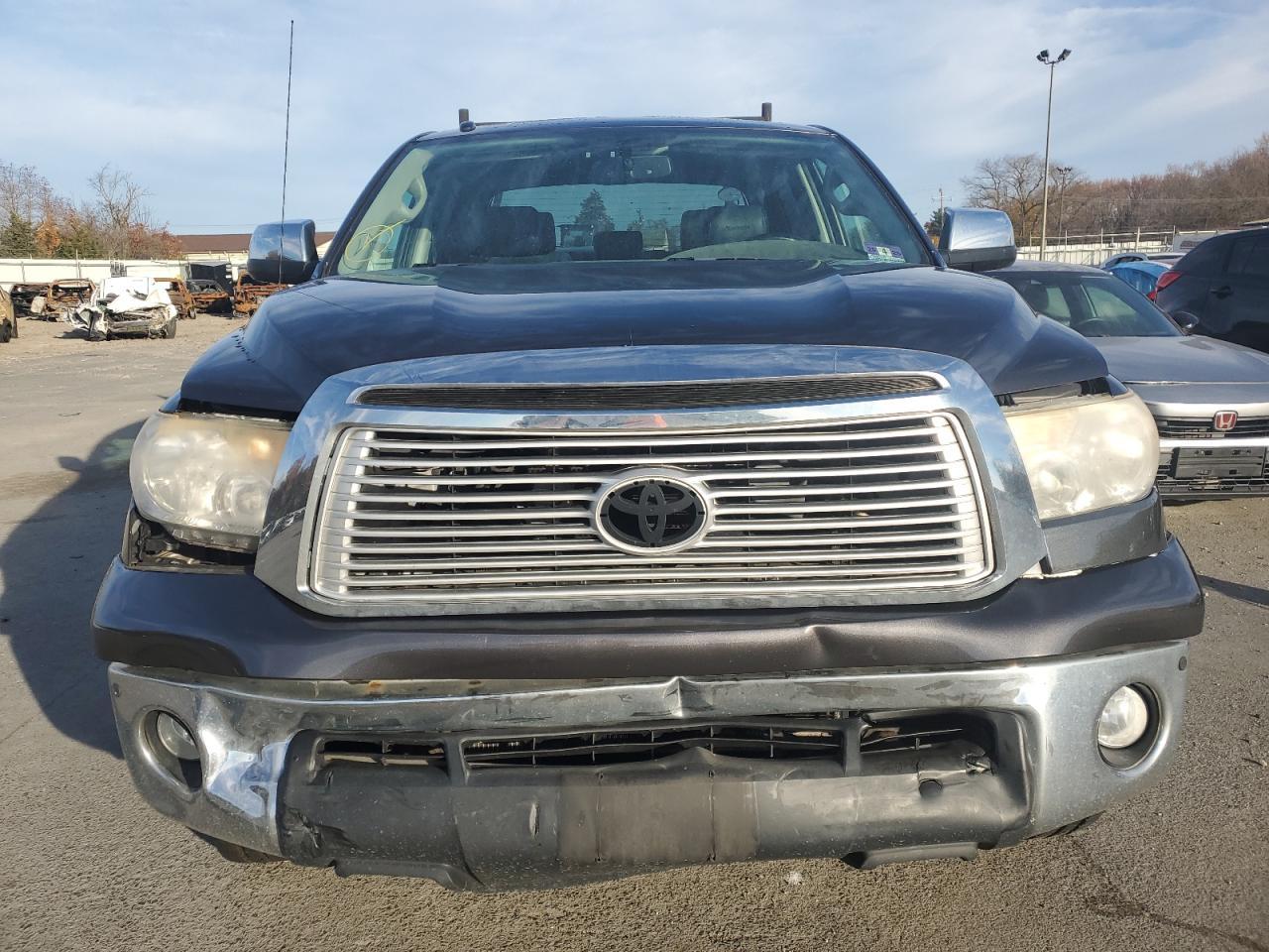 2012 Toyota Tundra Crewmax Limited - Image 5