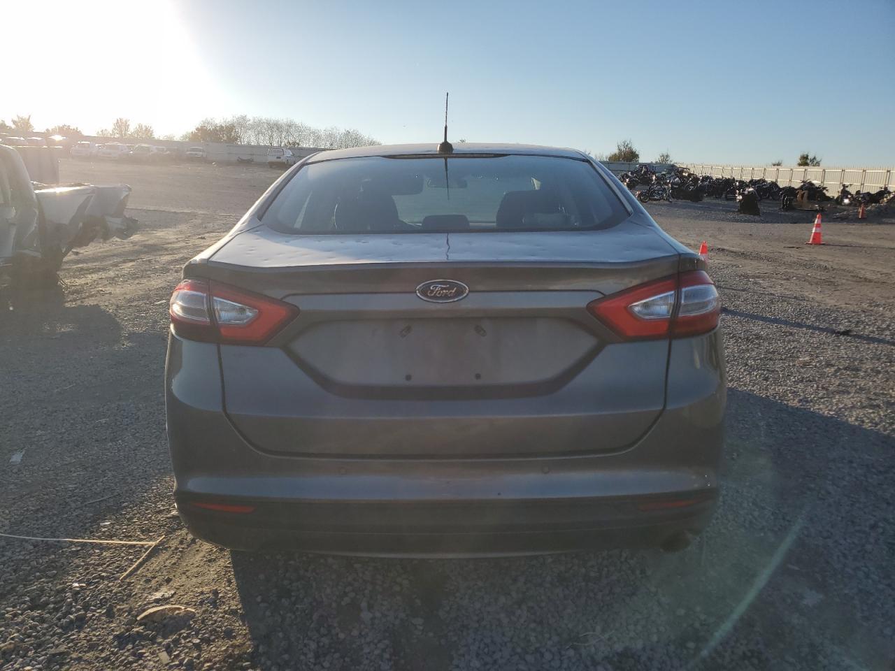 2014 Ford Fusion Se - Фото 6