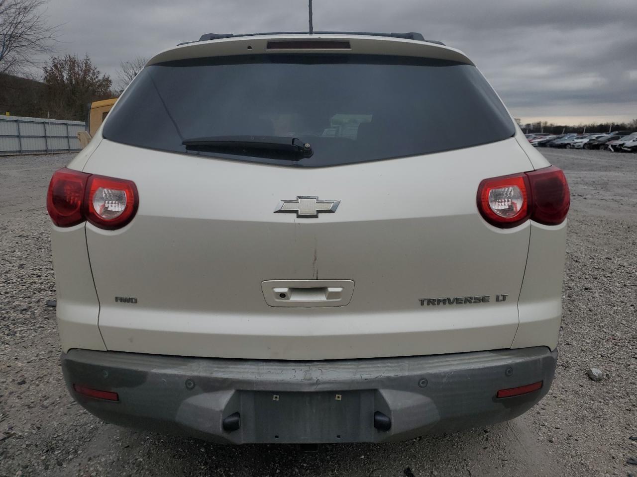 2011 Chevrolet Traverse Lt - Фото 6