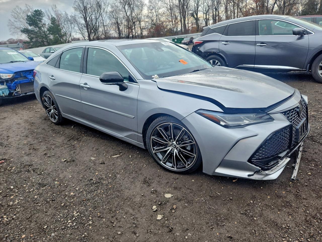 2019 Toyota Avalon Xle - Image 4
