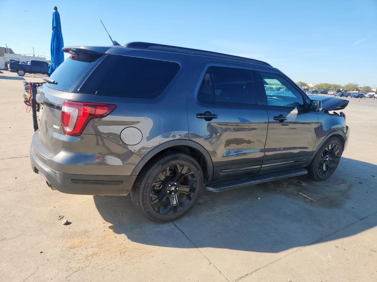 2019 Ford Explorer Sport - Фото 3