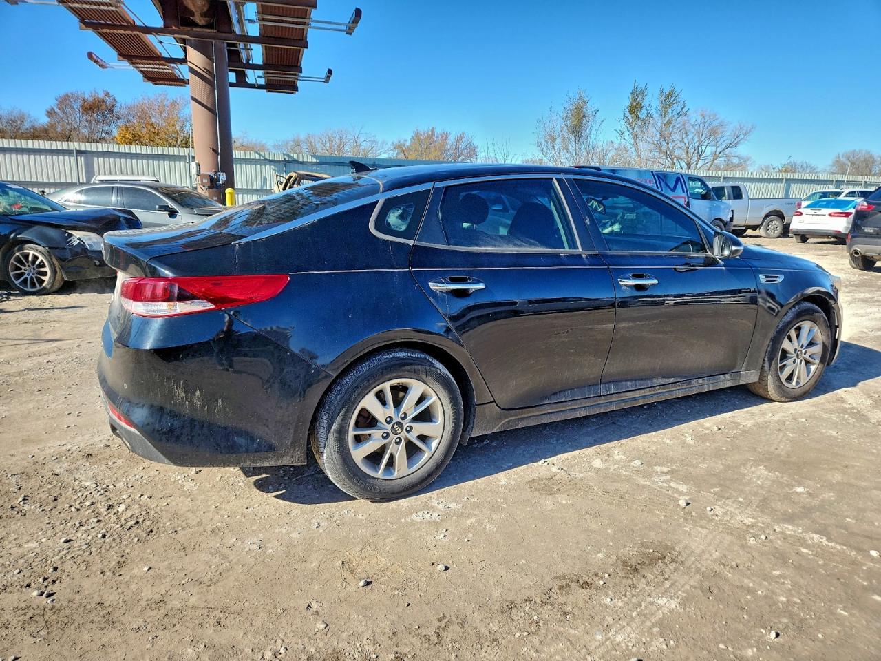 2018 Kia Optima Lx - Фото 3