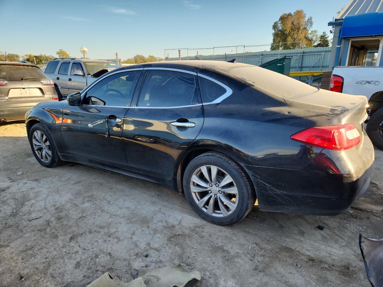 2012 Infiniti M37 - Фото 2