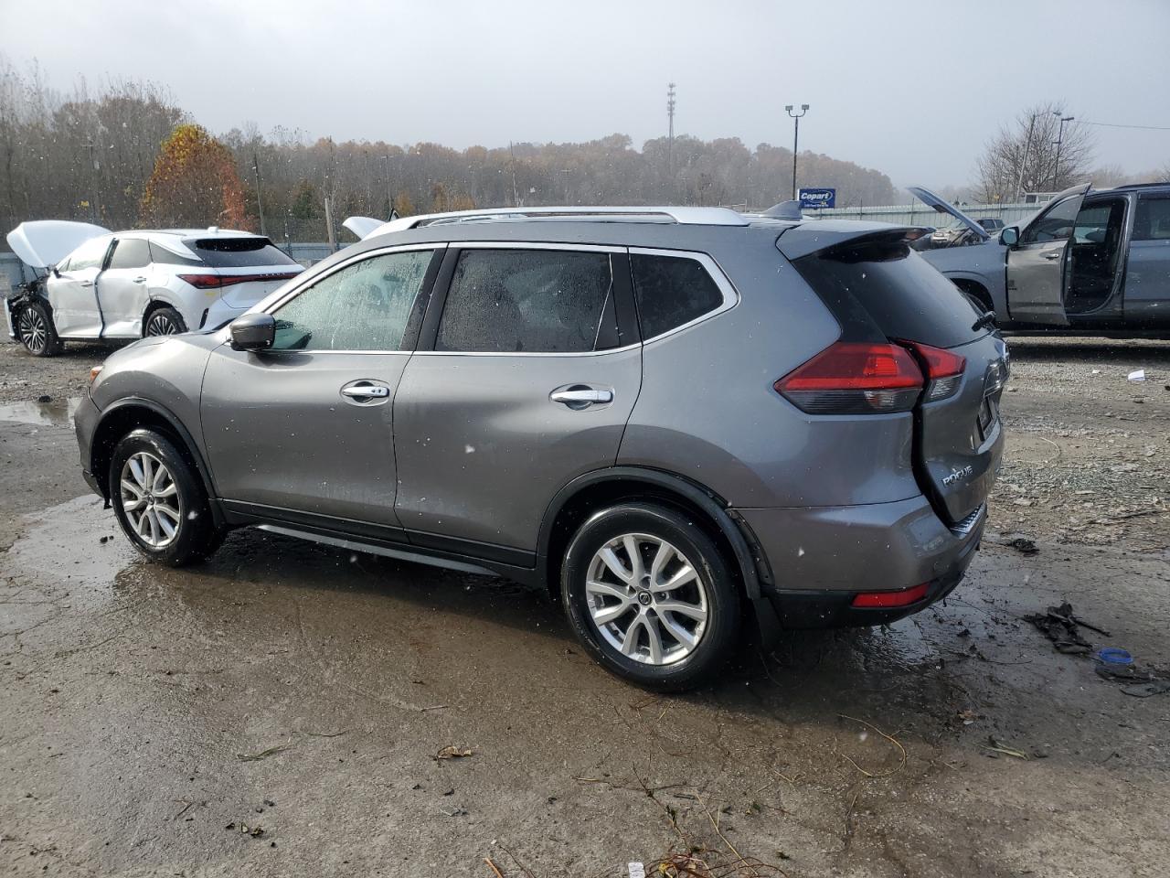 2020 Nissan Rogue S - Image 2