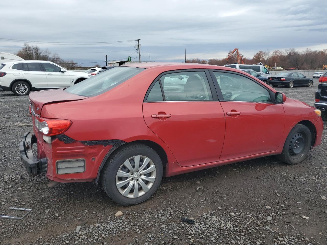 2013 Toyota Corolla Base - Фото 3