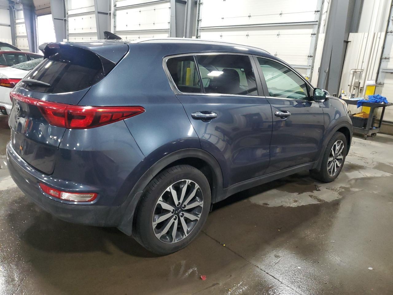2017 Kia Sportage Ex - Фото 3