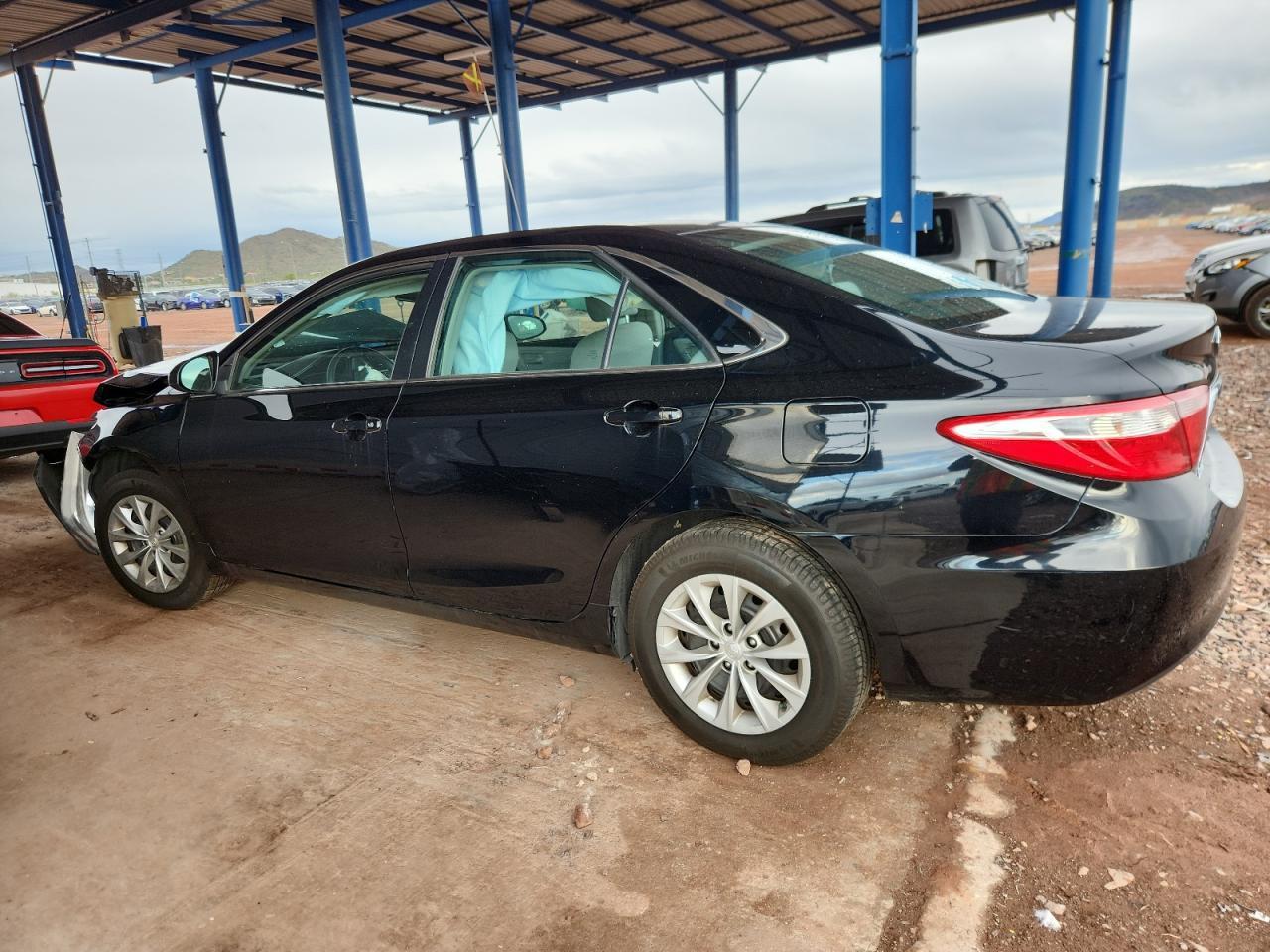 2017 Toyota Camry Le - Image 2