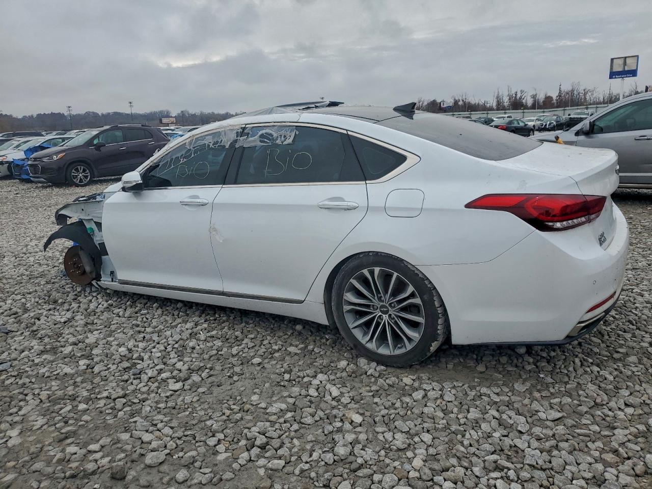 2017 Genesis G80 Base - Image 2