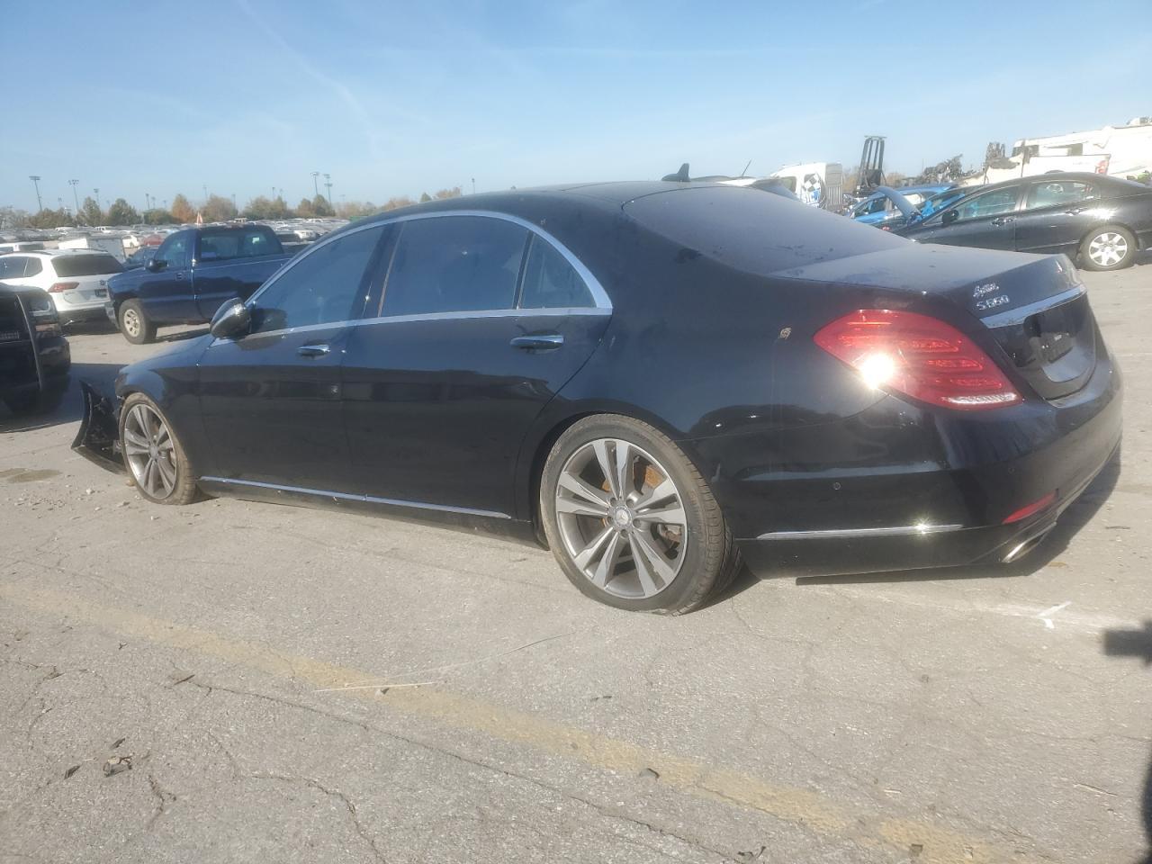 2017 Mercedes-Benz S 550 4Matic - Image 2