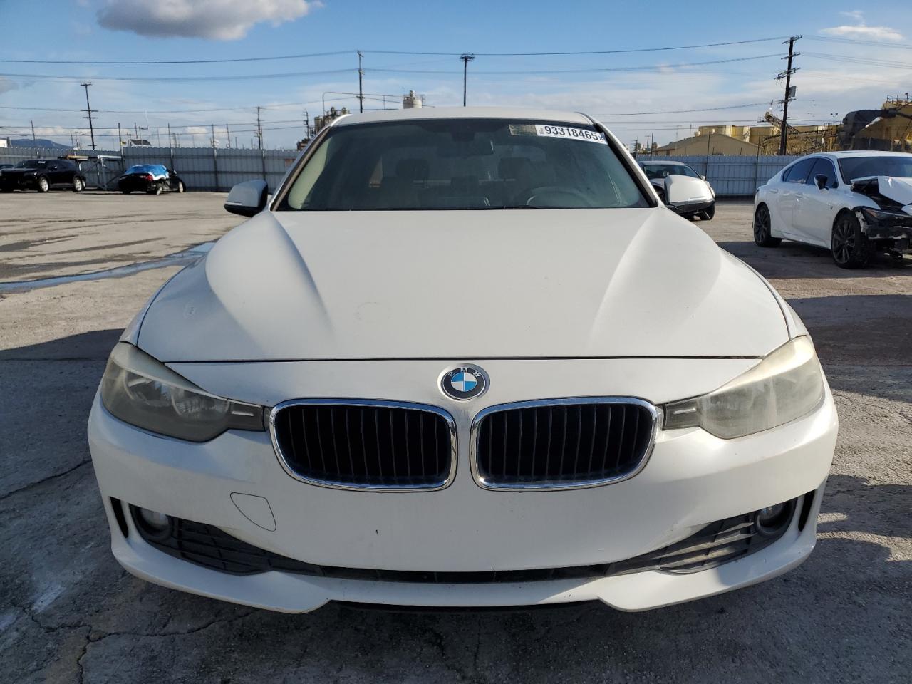 2015 BMW 320 I - Фото 5