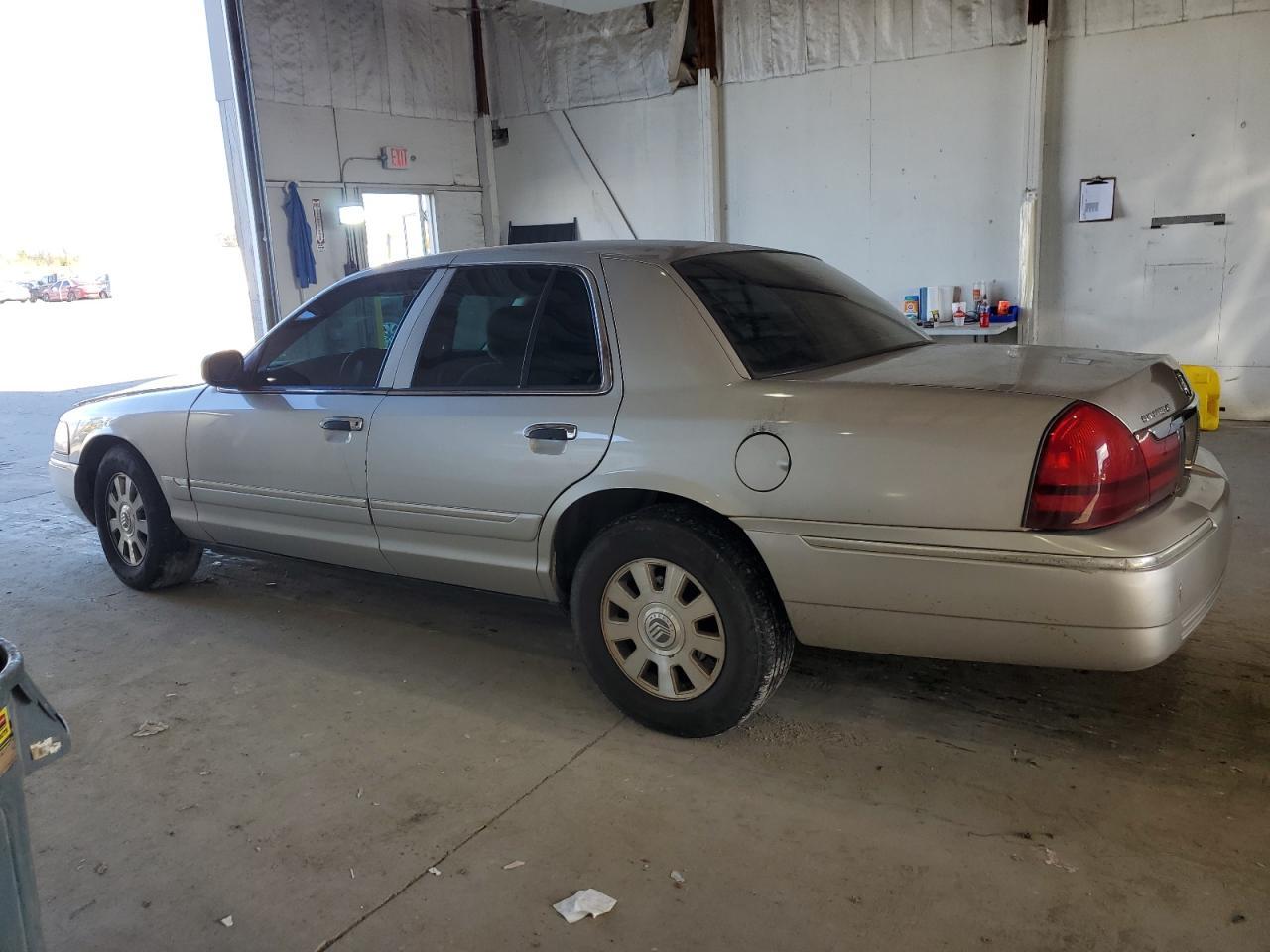 2004 Mercury Grand Marquis Gs - Фото 2