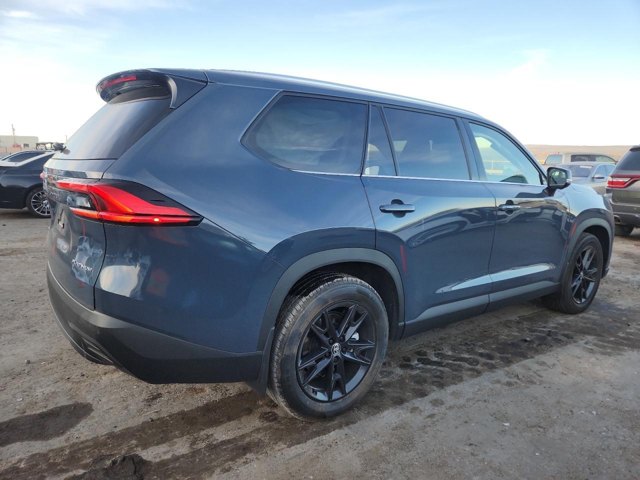 2024 Toyota Grand Highlander Xle - Фото 3