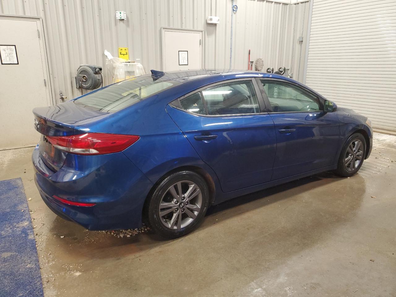 2017 Hyundai Elantra Se - Фото 3