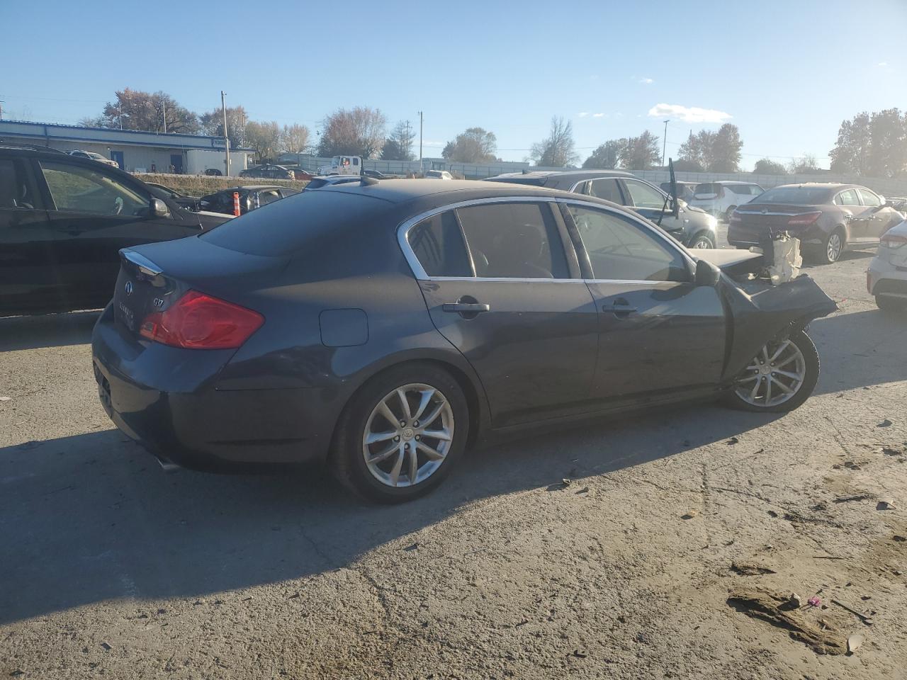 2009 Infiniti G37 Base - Фото 3