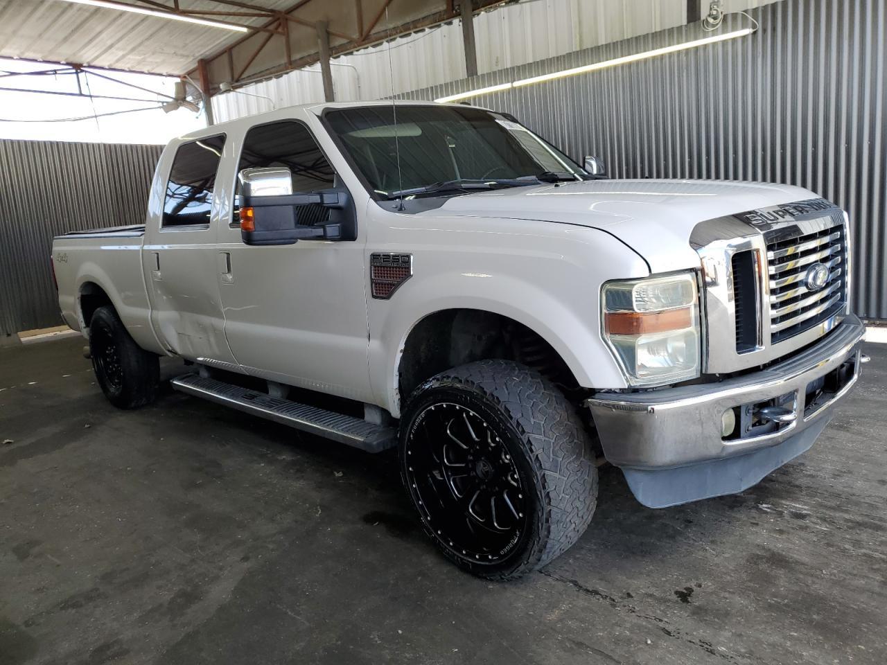 2010 Ford F250 Super Duty - Фото 4