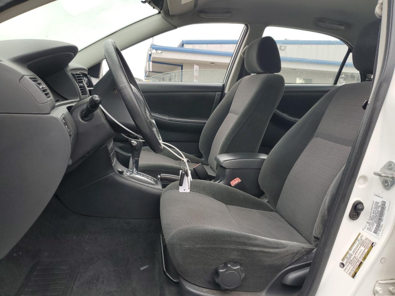 2004 Toyota Corolla Ce - Image 7