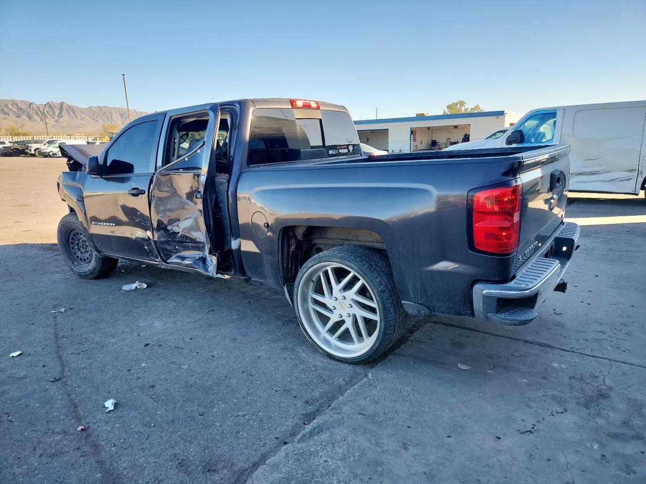 2014 Chevrolet Silverado C1500 Lt - Image 2