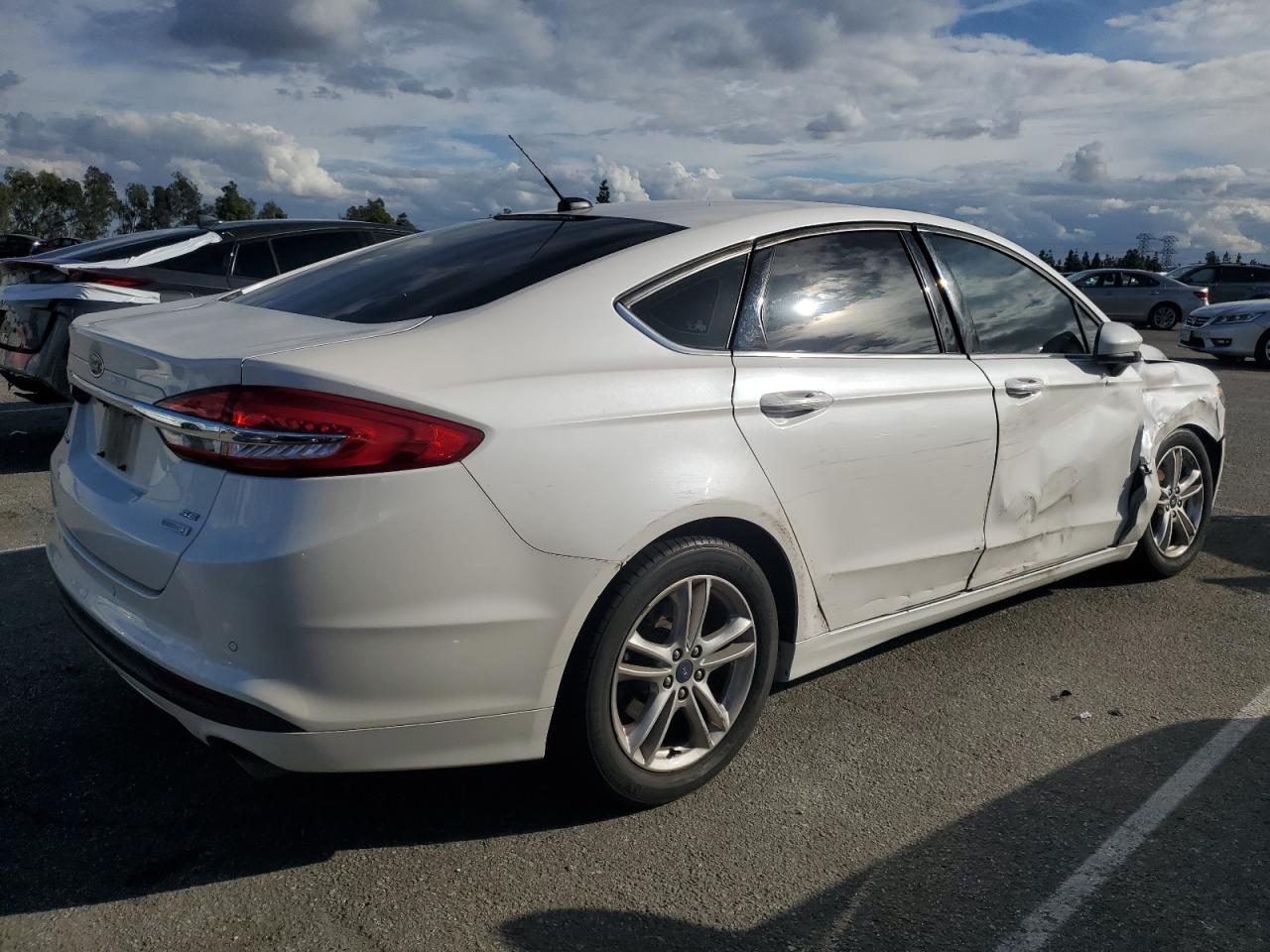 2018 Ford Fusion Se - Image 3