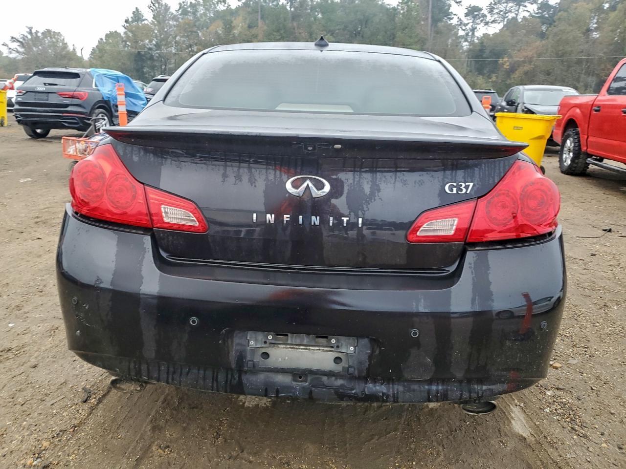 2012 Infiniti G37 Base - Фото 6