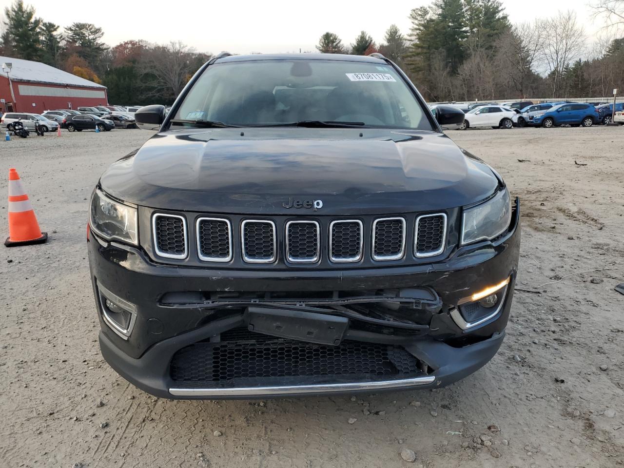 2018 Jeep Compass Limited - Image 5