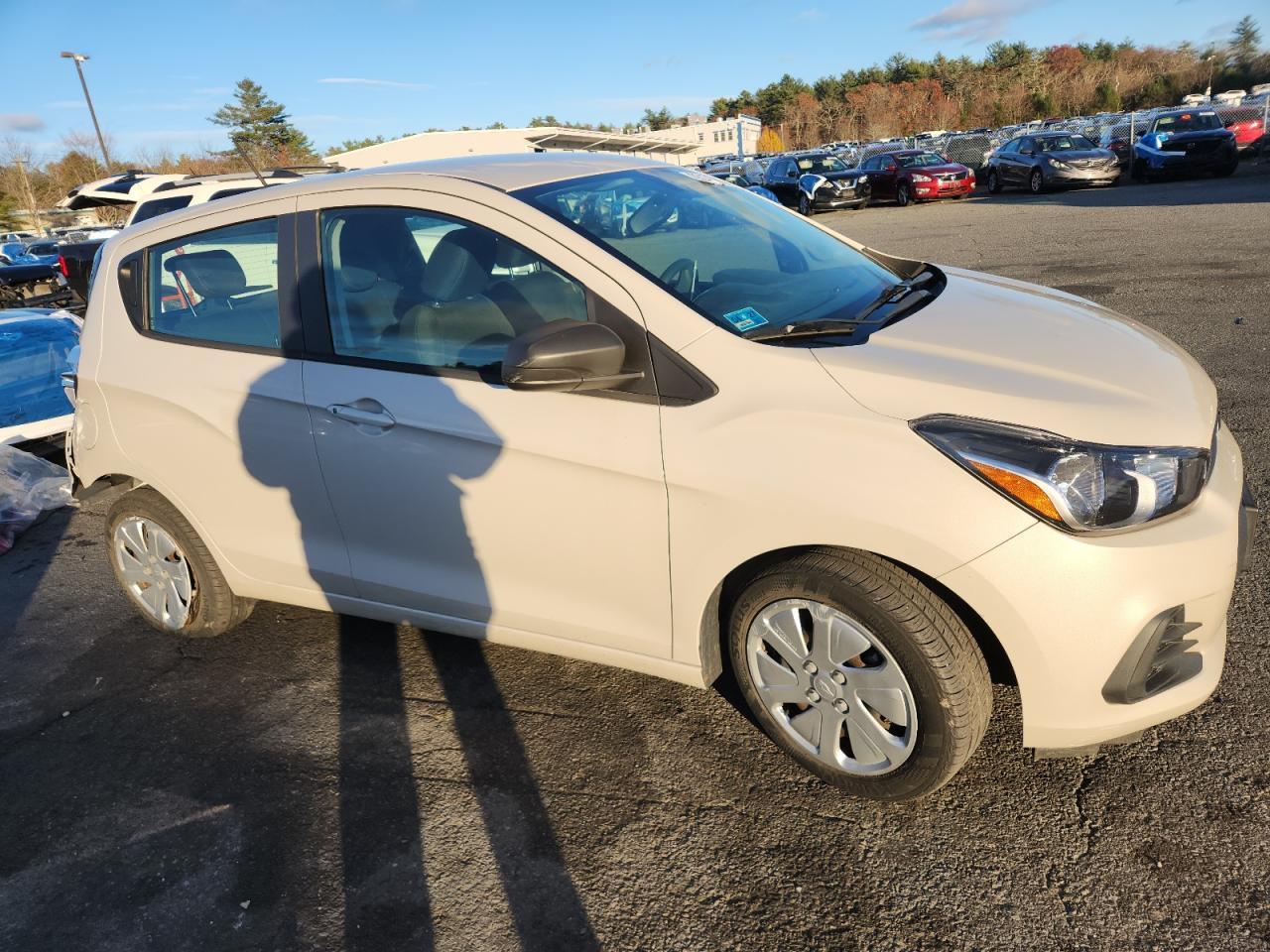 2017 Chevrolet Spark Ls - Фото 4