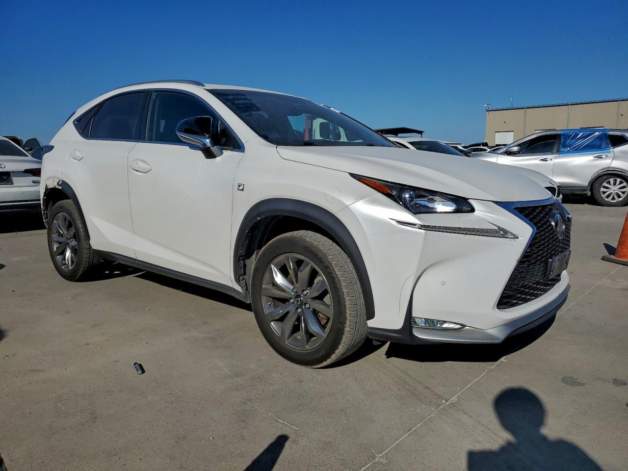 2015 Lexus Nx 200T - Image 4