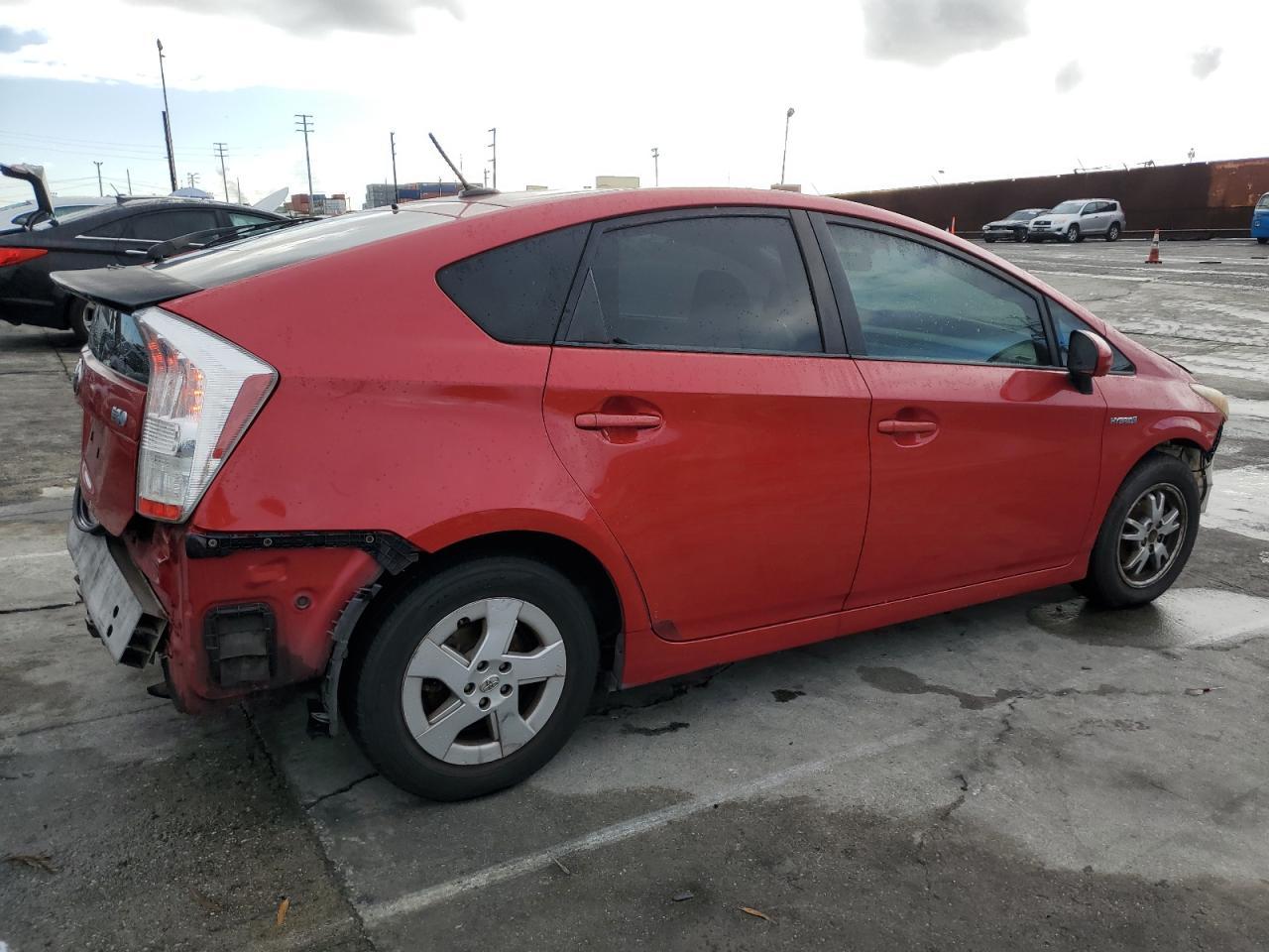 2010 Toyota Prius - Image 3