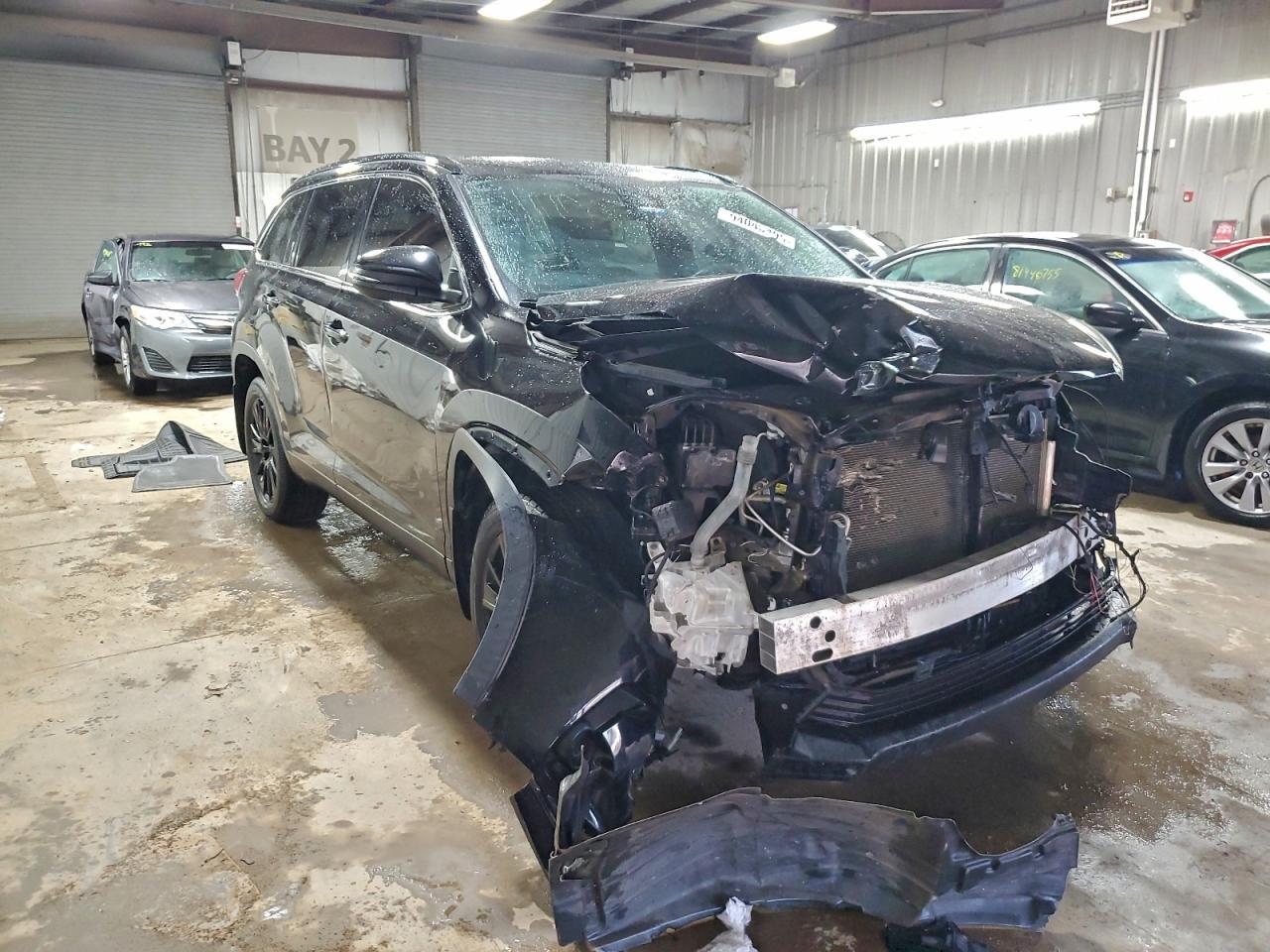 2019 Toyota Highlander Se - Image 4