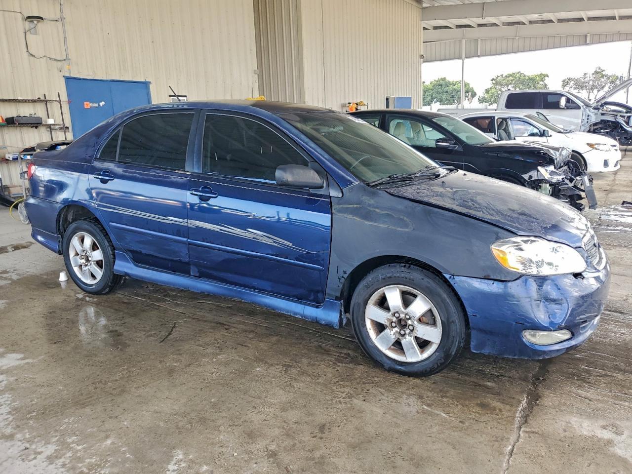 2005 Toyota Corolla - Image 4