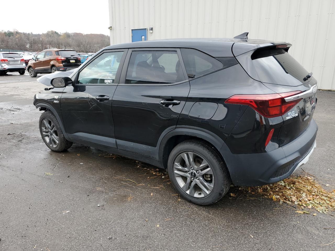2023 Kia Seltos Lx - Image 2
