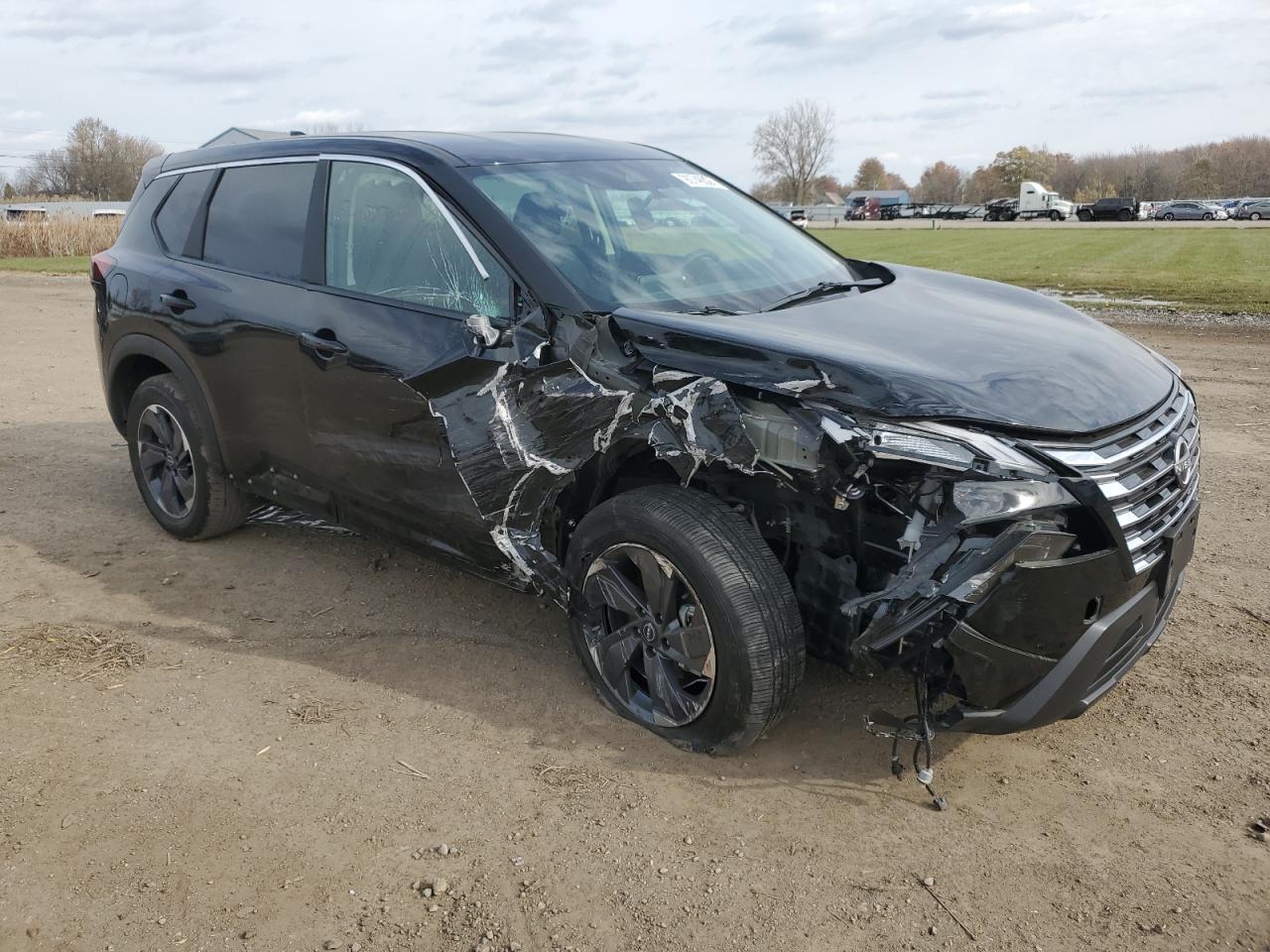 2025 Nissan Rogue Sv - Image 4