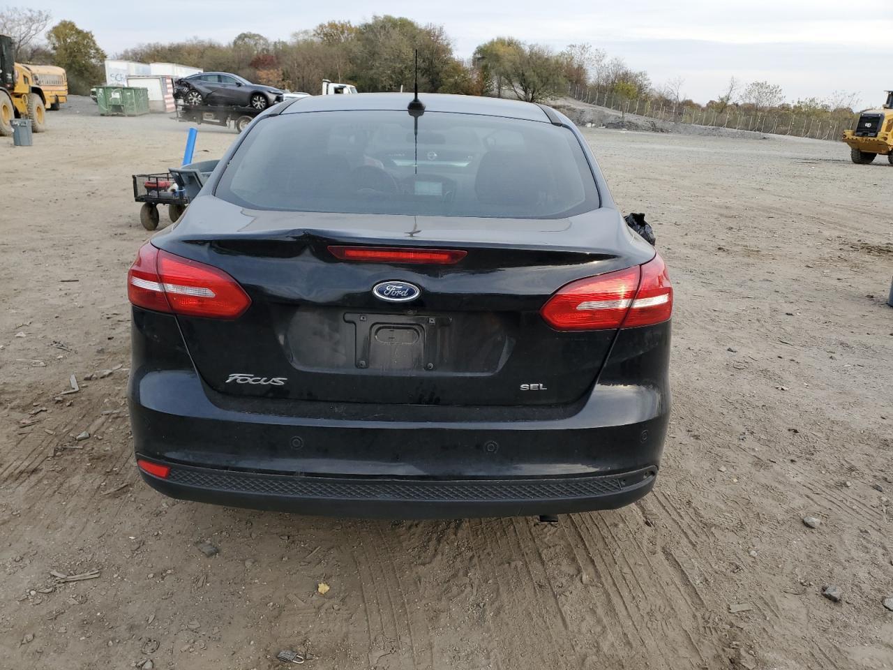 2017 Ford Focus Sel - Фото 6